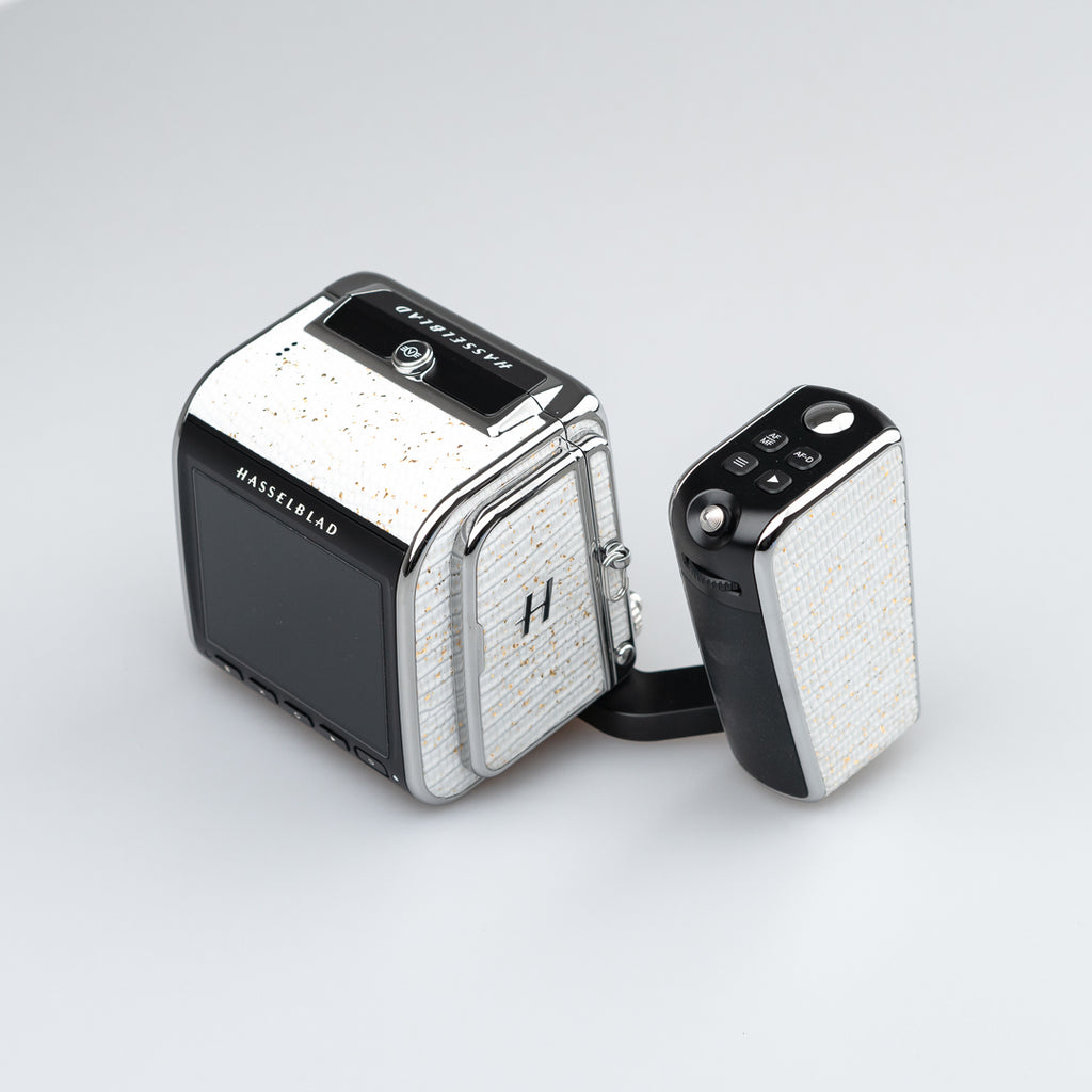 Golden White Lizard Leather（907X CFV 100c）