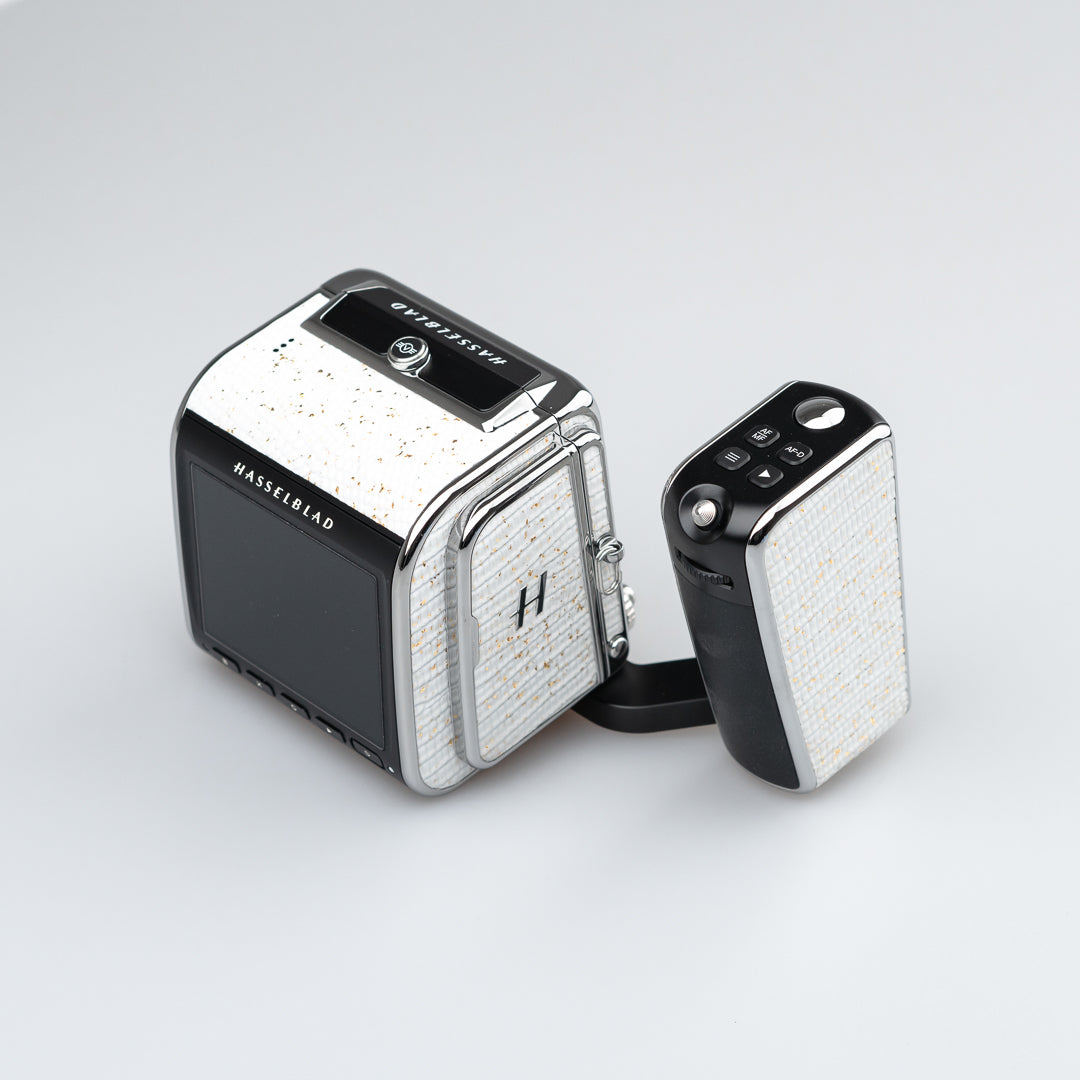 Golden White Lizard Leather（907X CFV 100c）