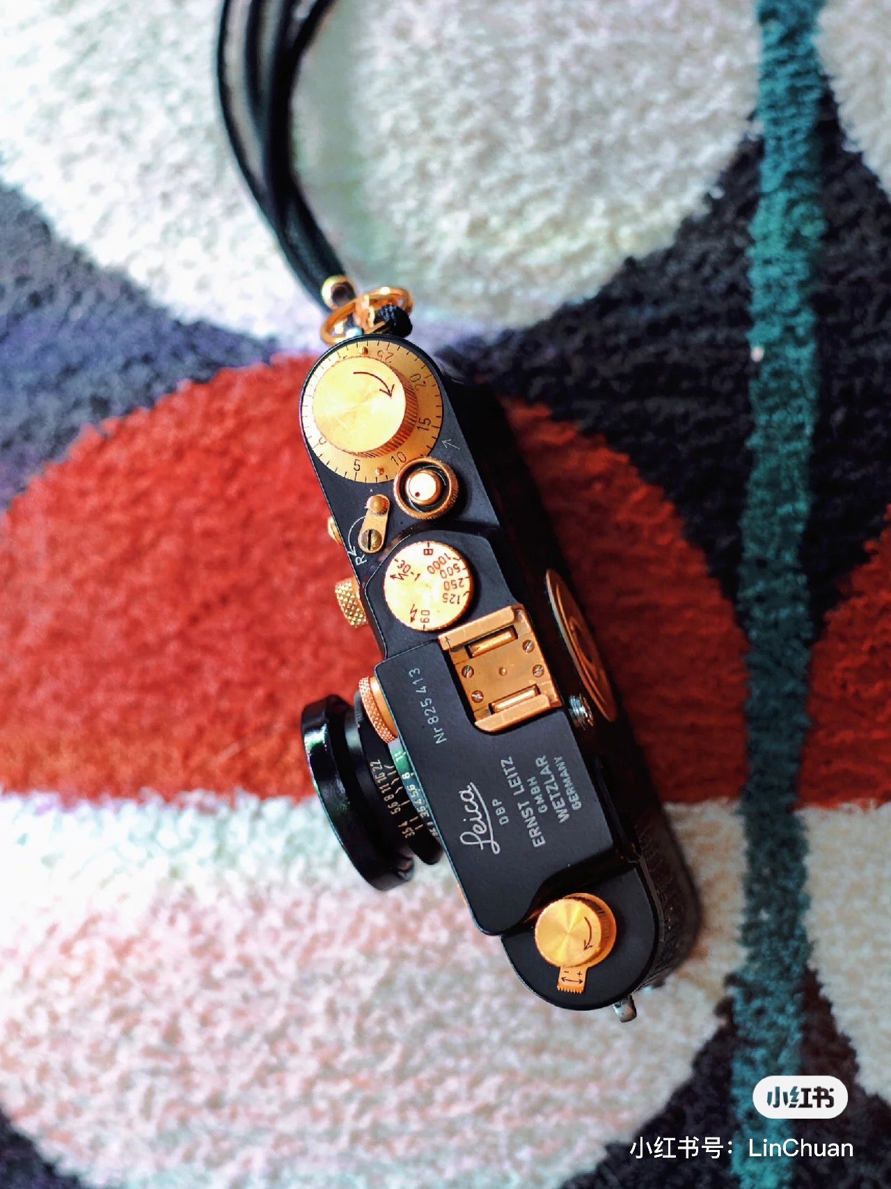 Gloden,Leather art replacement with gold sprinkled lizard skin material/black