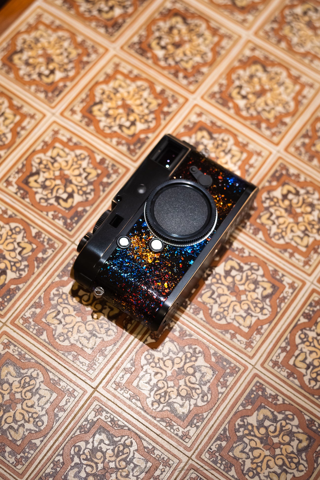 M240P Special color matching metal colored snake skin