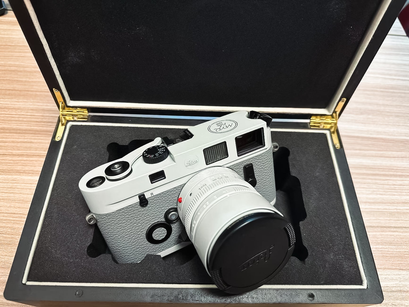 M6 TTL / 50mm F1.4 Lens Ghost Repaint