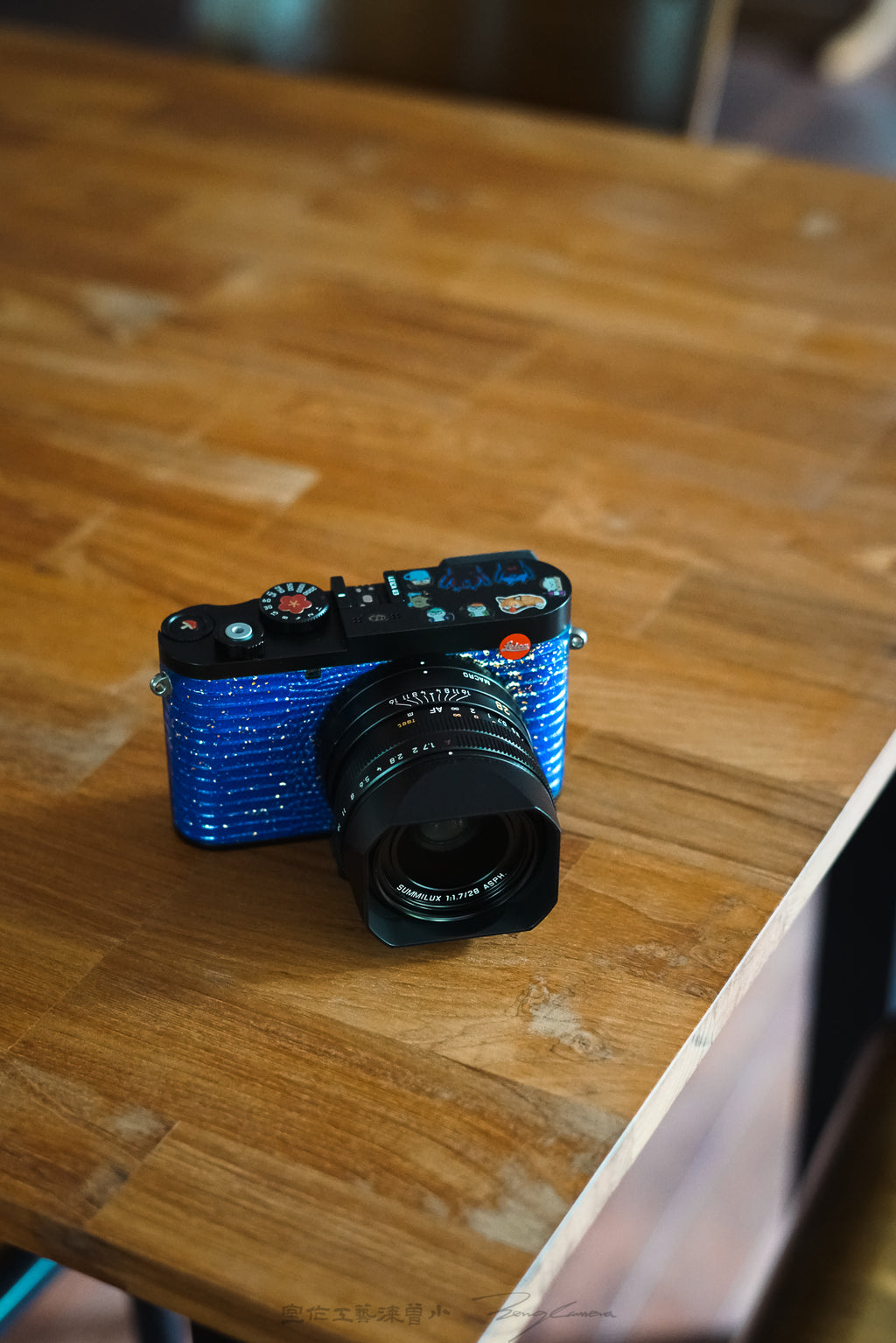 Q3 Leather art replacement with gold sprinkled lizard skin material/Blue