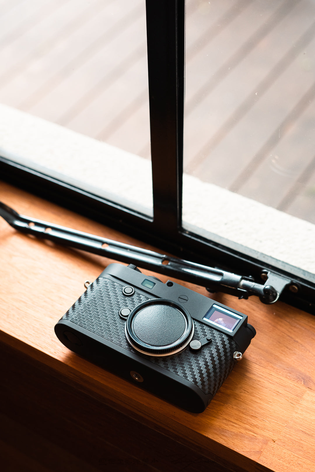 Imitation fiber leather material