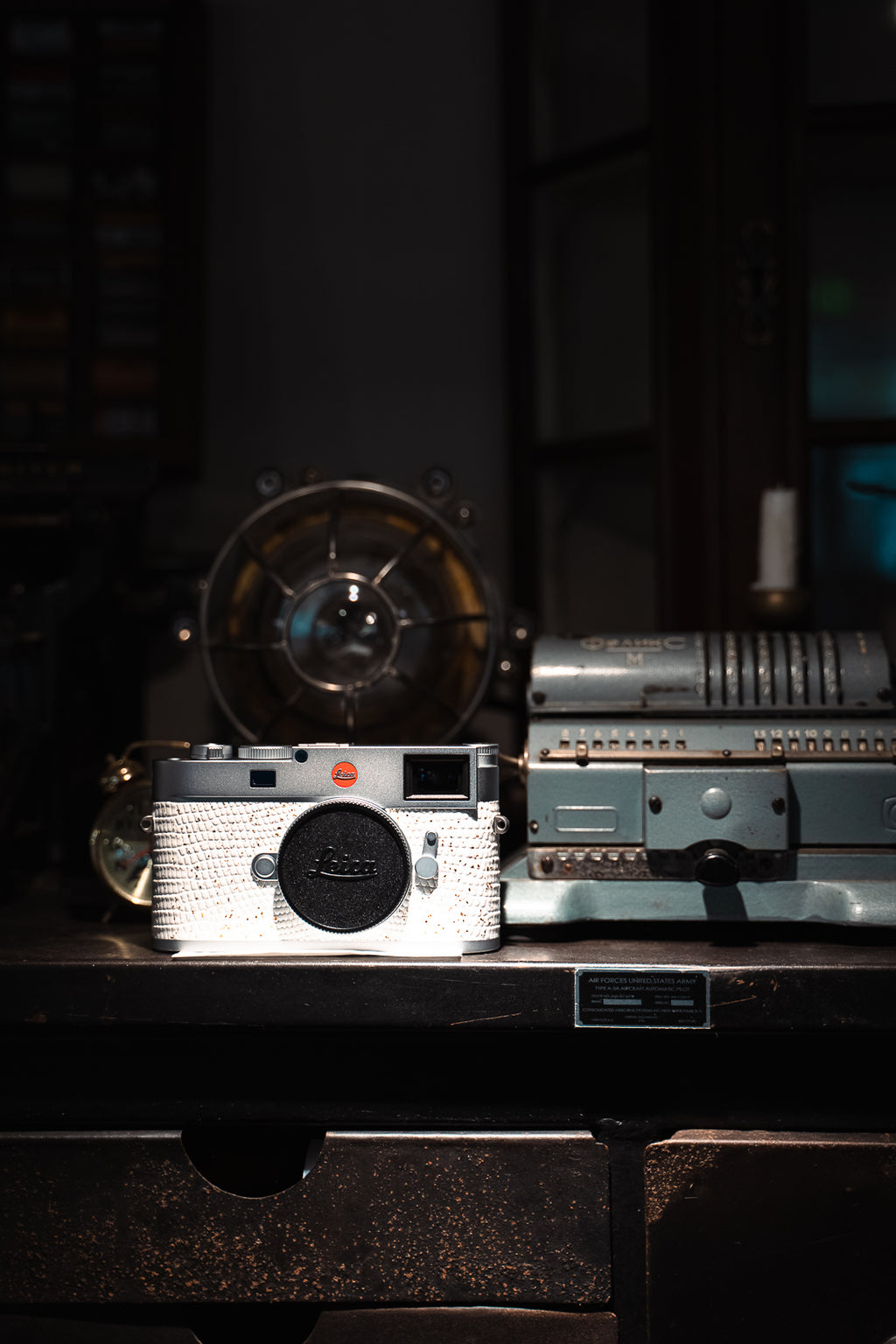 M11 Leather art replacement with gold sprinkled lizard skin material/White