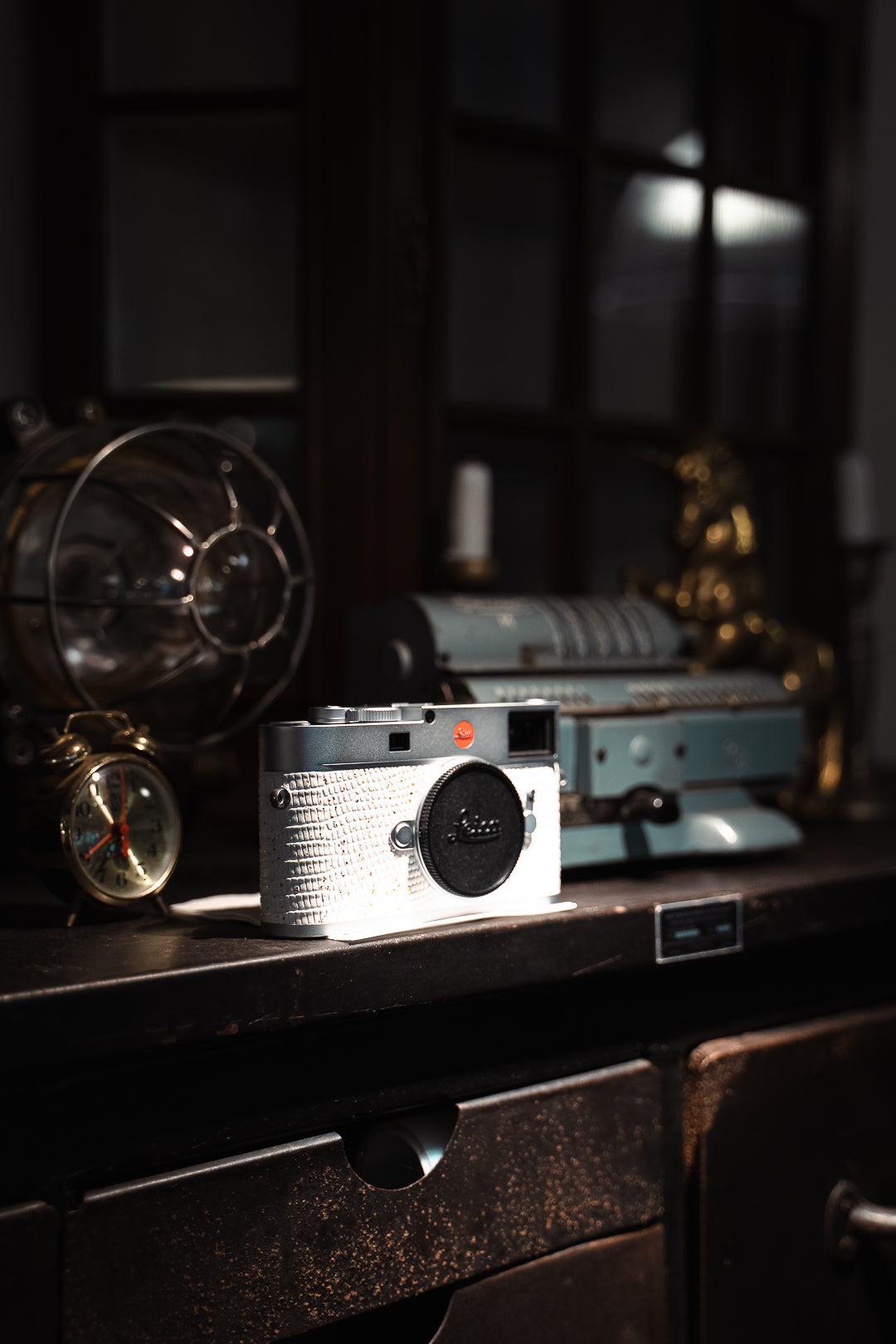 M11 Leather art replacement with gold sprinkled lizard skin material/White