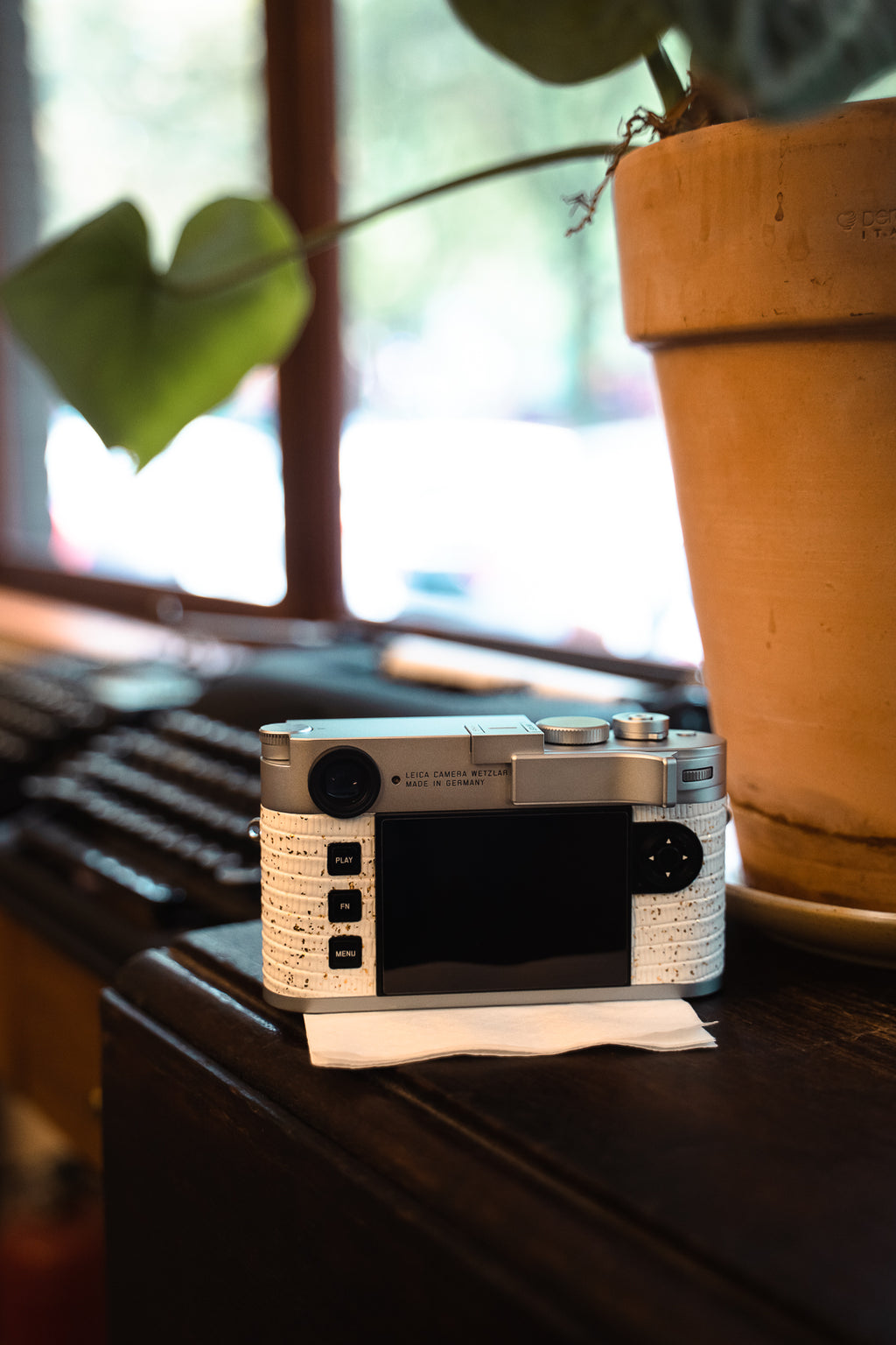 M11 Leather art replacement with gold sprinkled lizard skin material/White