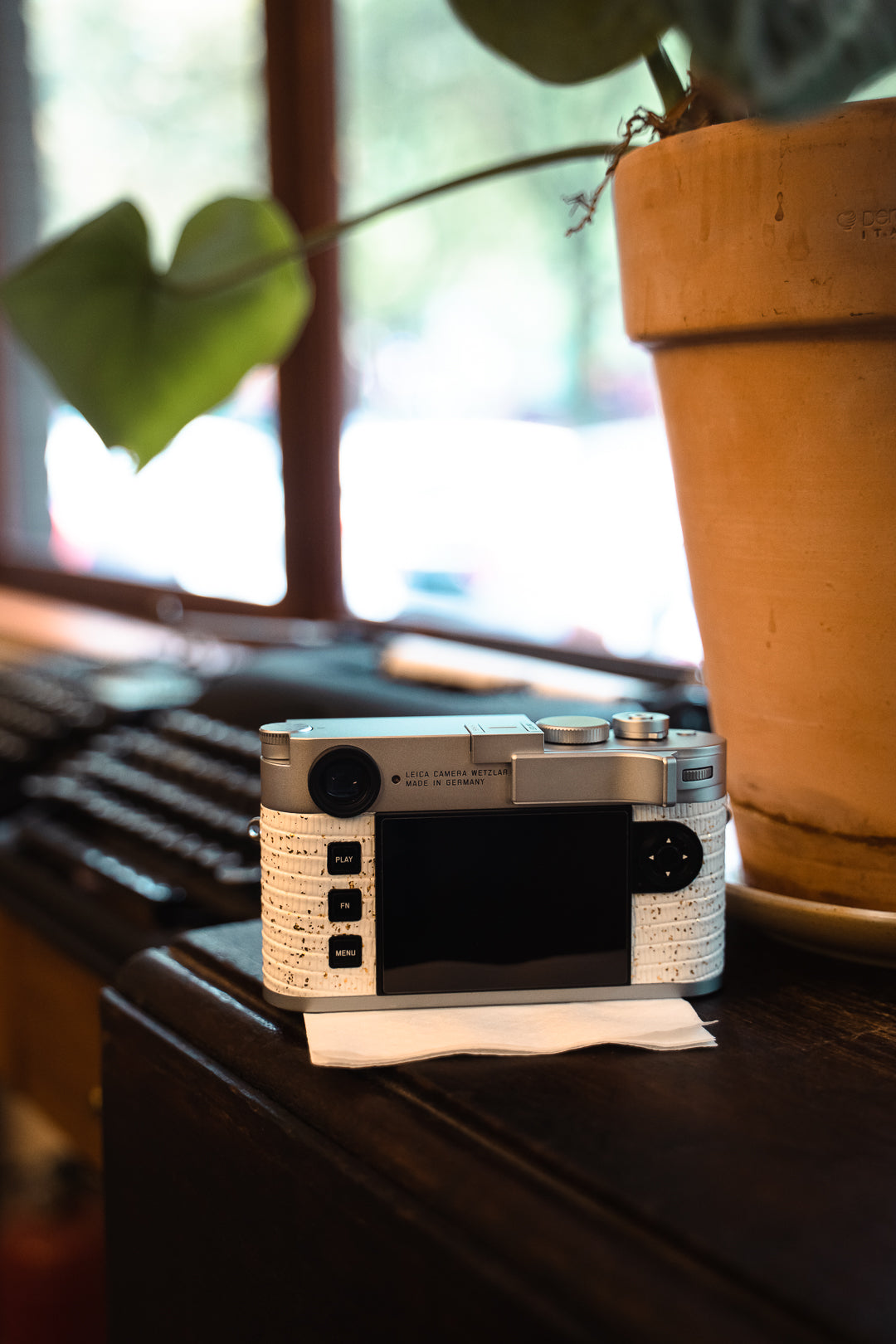 M11 Leather art replacement with gold sprinkled lizard skin material/White