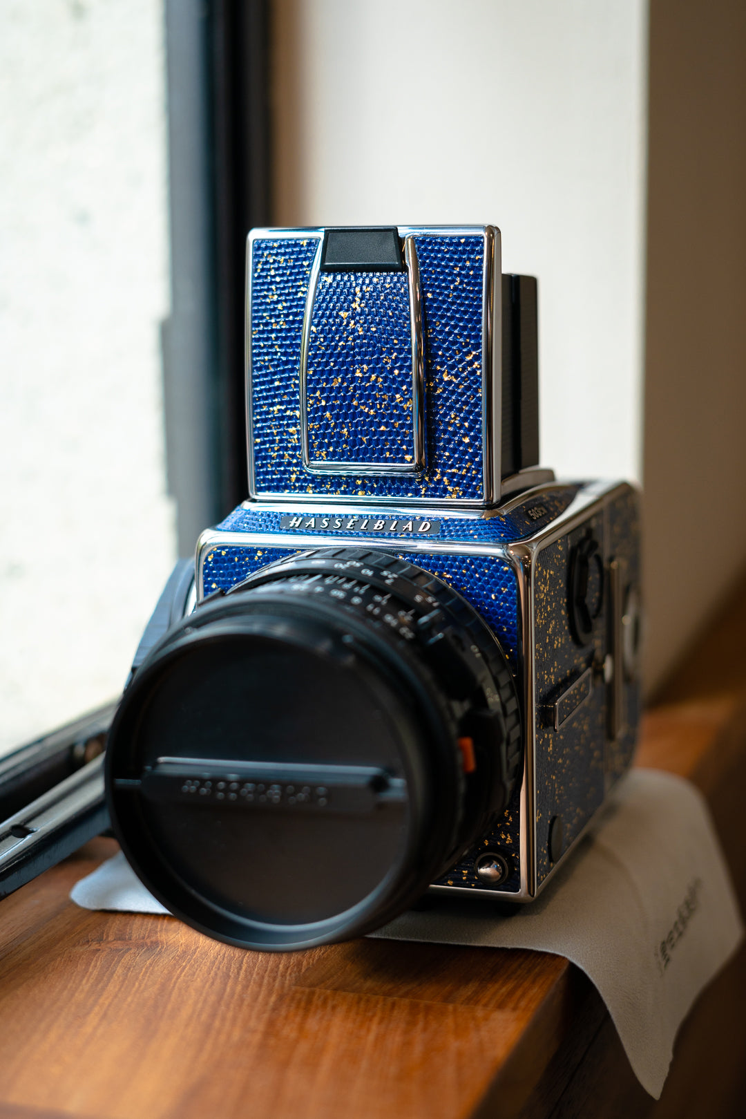 503CW Leather art replacement with gold sprinkled lizard skin material/Blue