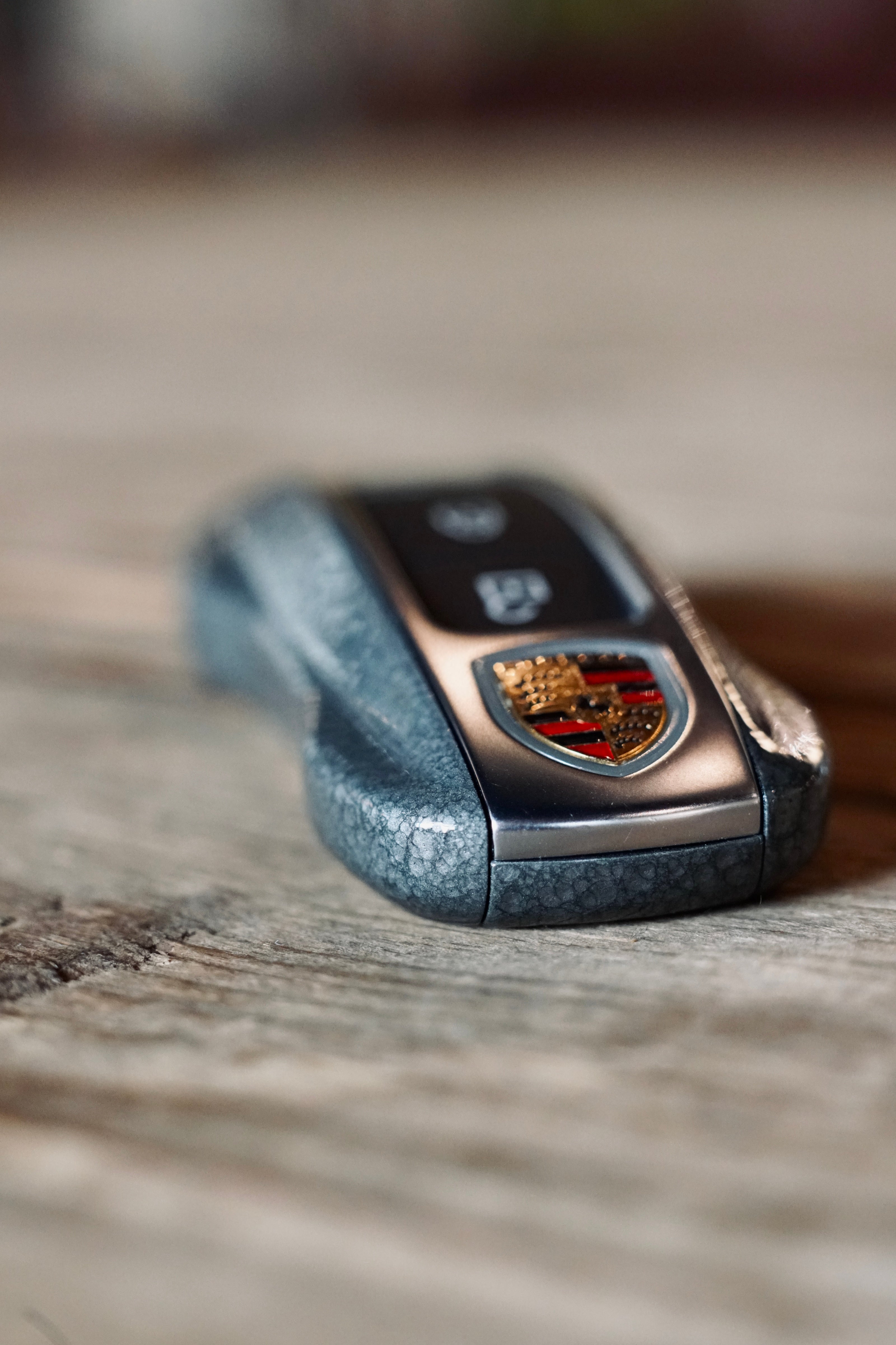 Personalized customization, hammer patterned lacquer art/modified car key