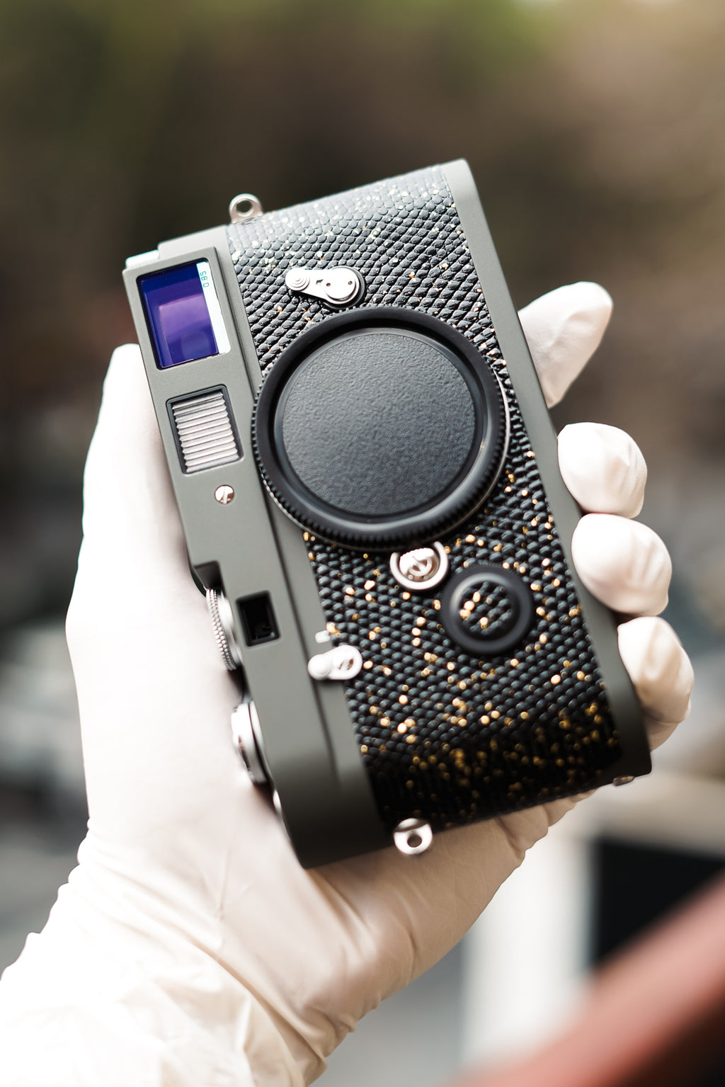 MP Reporter Repaint/Leather art replacement with gold sprinkled lizard skin material/black