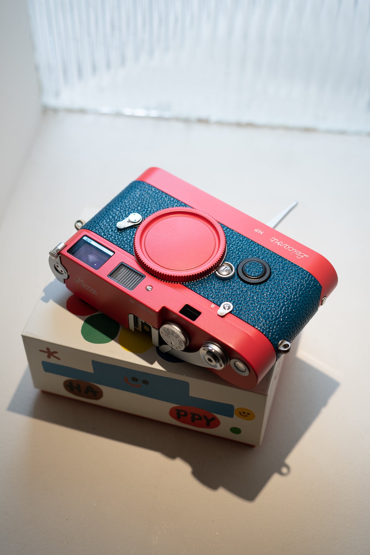 MP Ferrari Red Repaint/Leather Art Customization/Blue