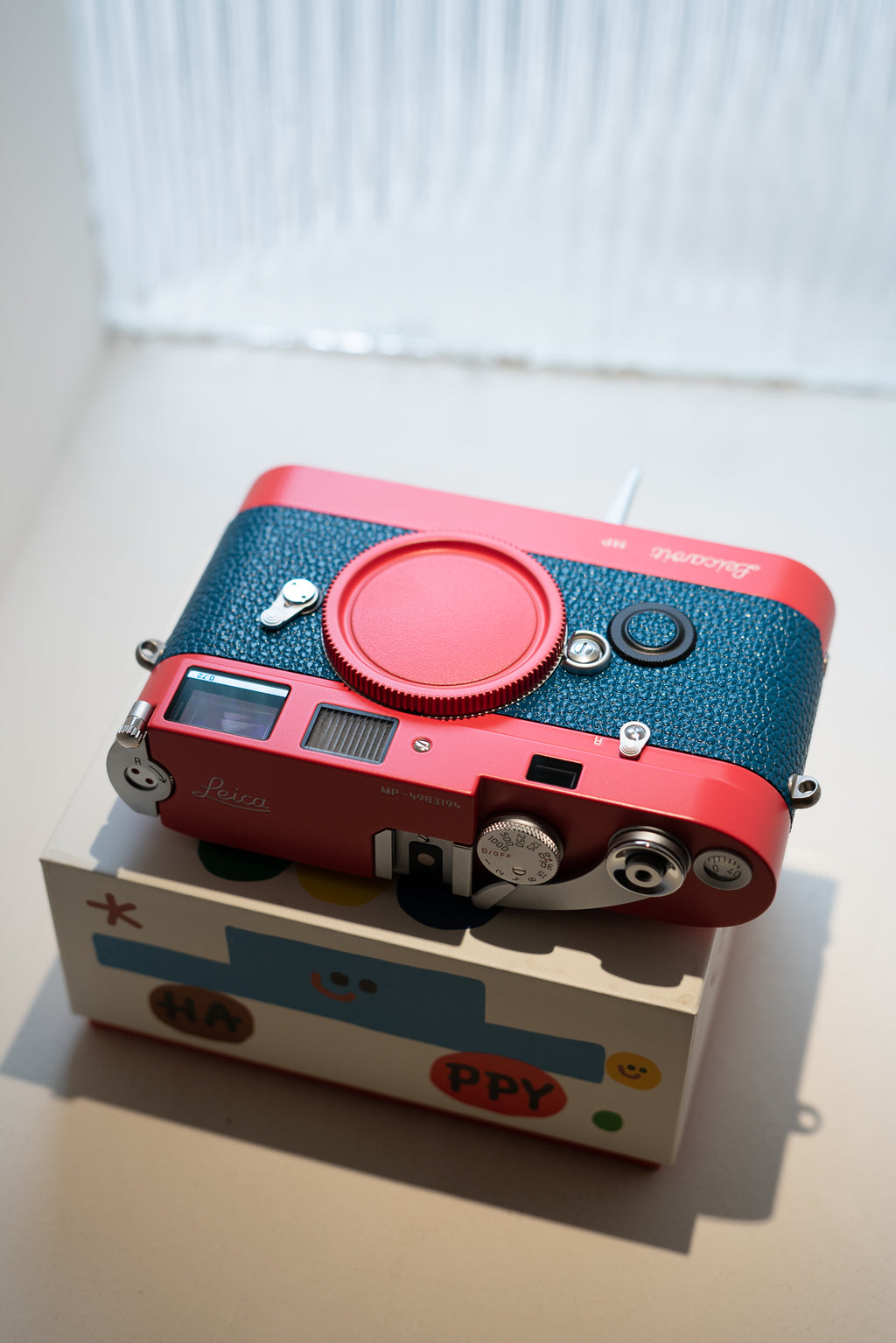 MP Ferrari Red Repaint/Leather Art Customization/Blue