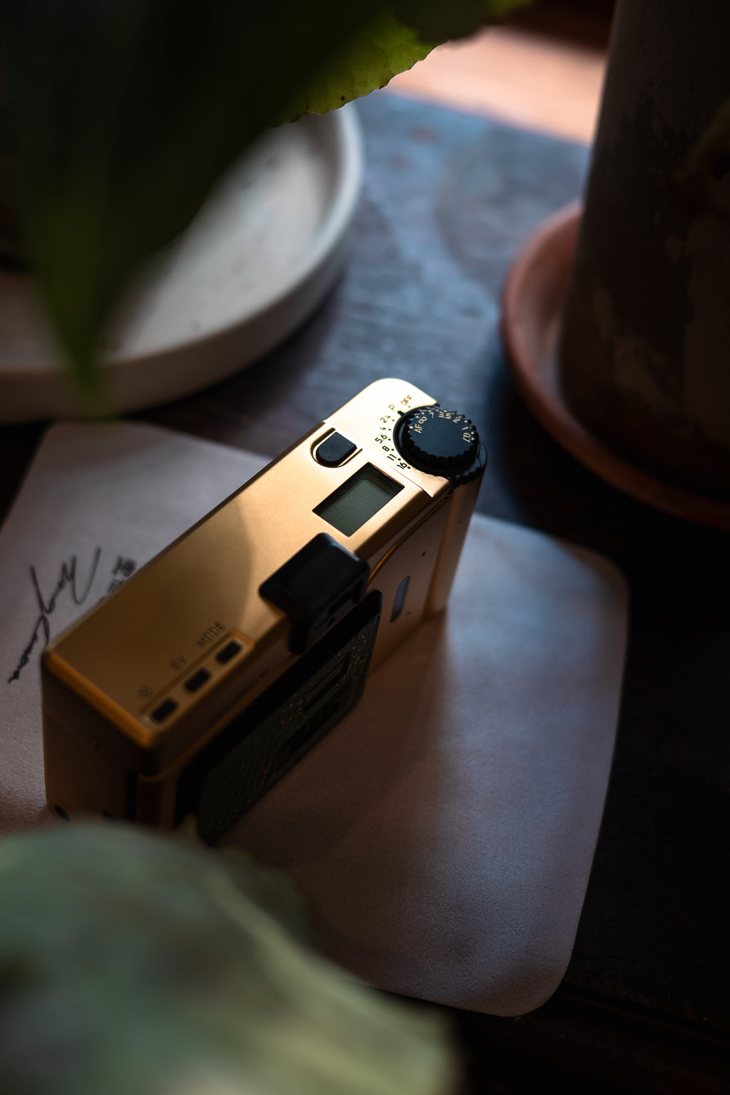 minilux 24K Golden Customization/Leather art replacement with gold sprinkled lizard skin material/Green