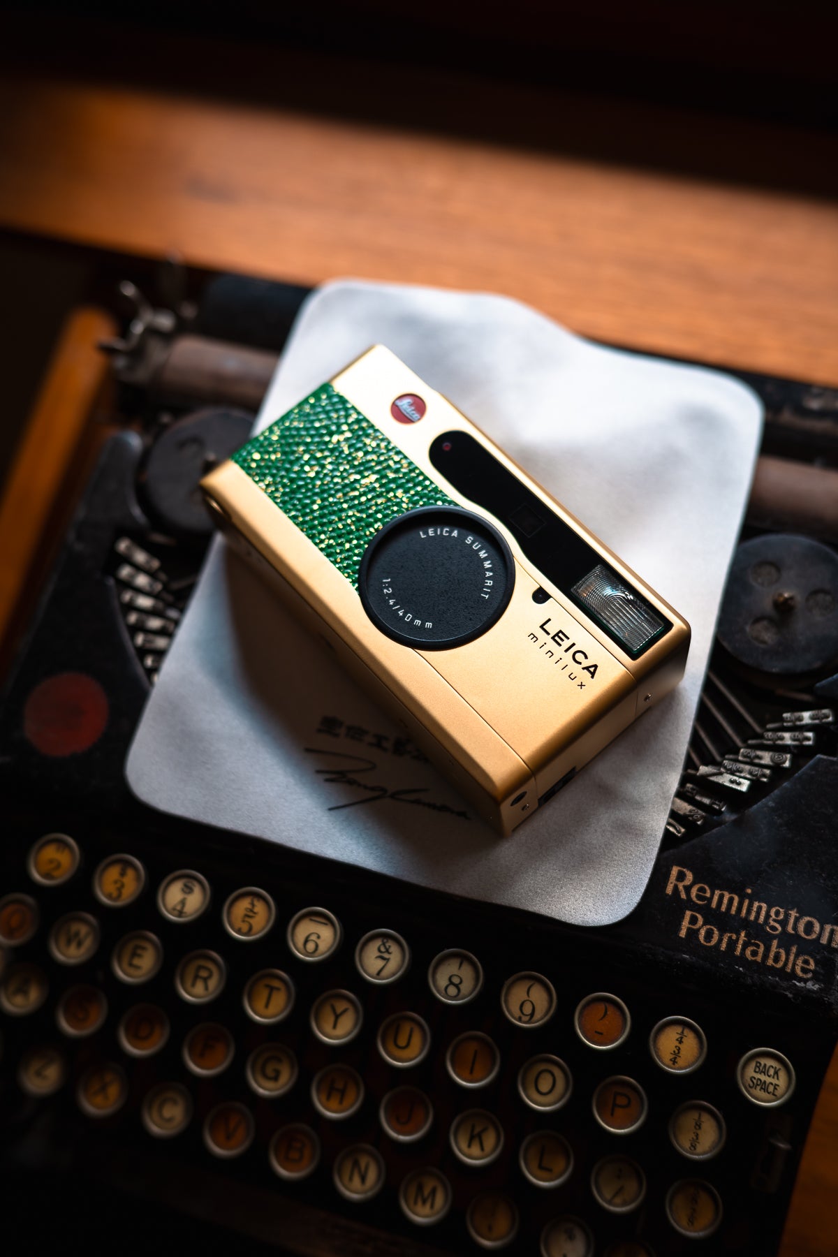 minilux 24K Golden Customization/Leather art replacement with gold sprinkled lizard skin material/Green