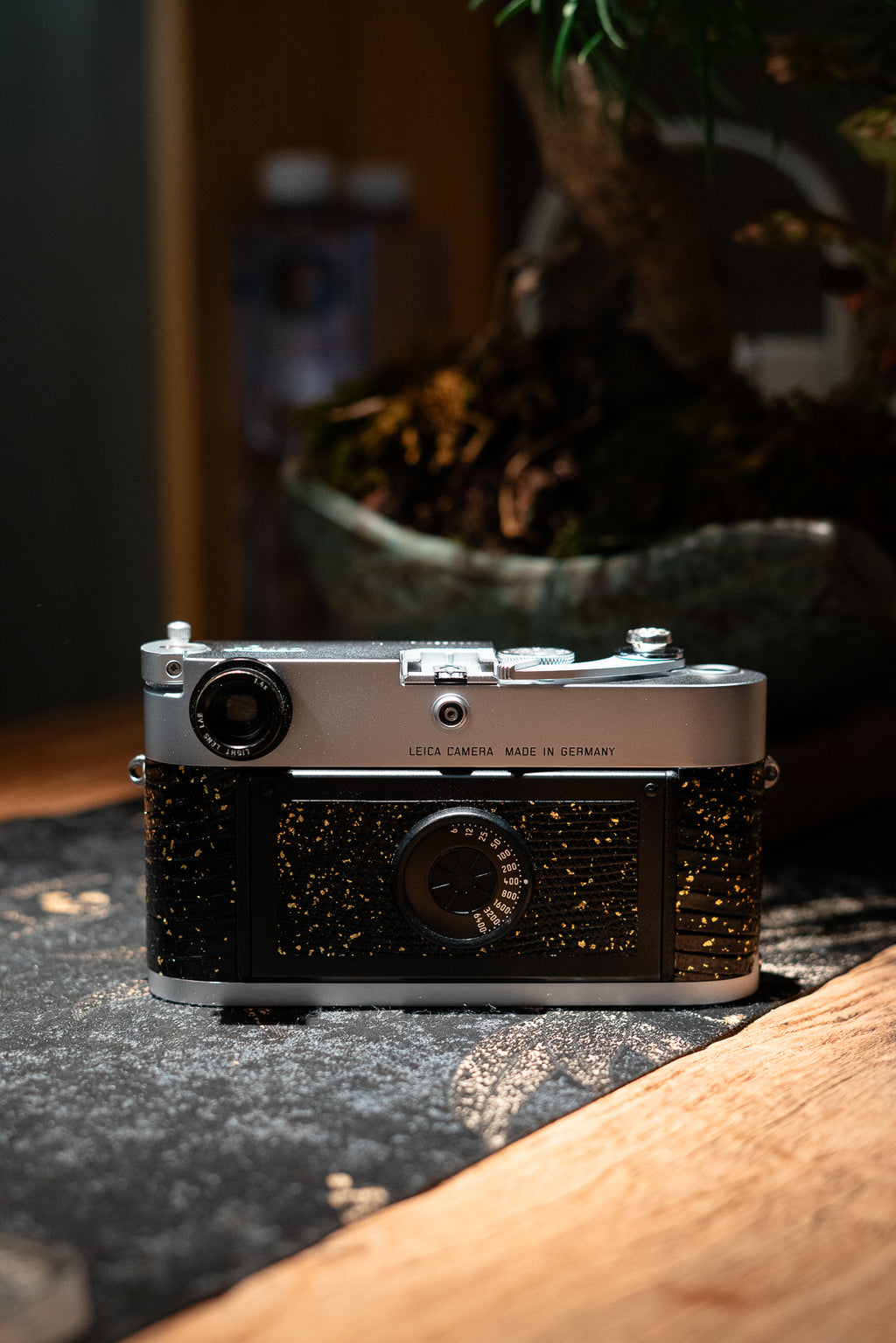 MP Leather art replacement with gold sprinkled lizard skin material/black