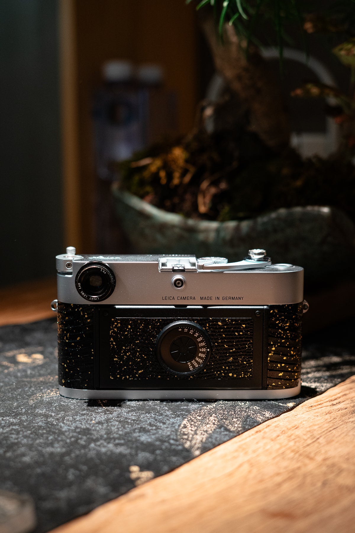 MP Leather art replacement with gold sprinkled lizard skin material/black