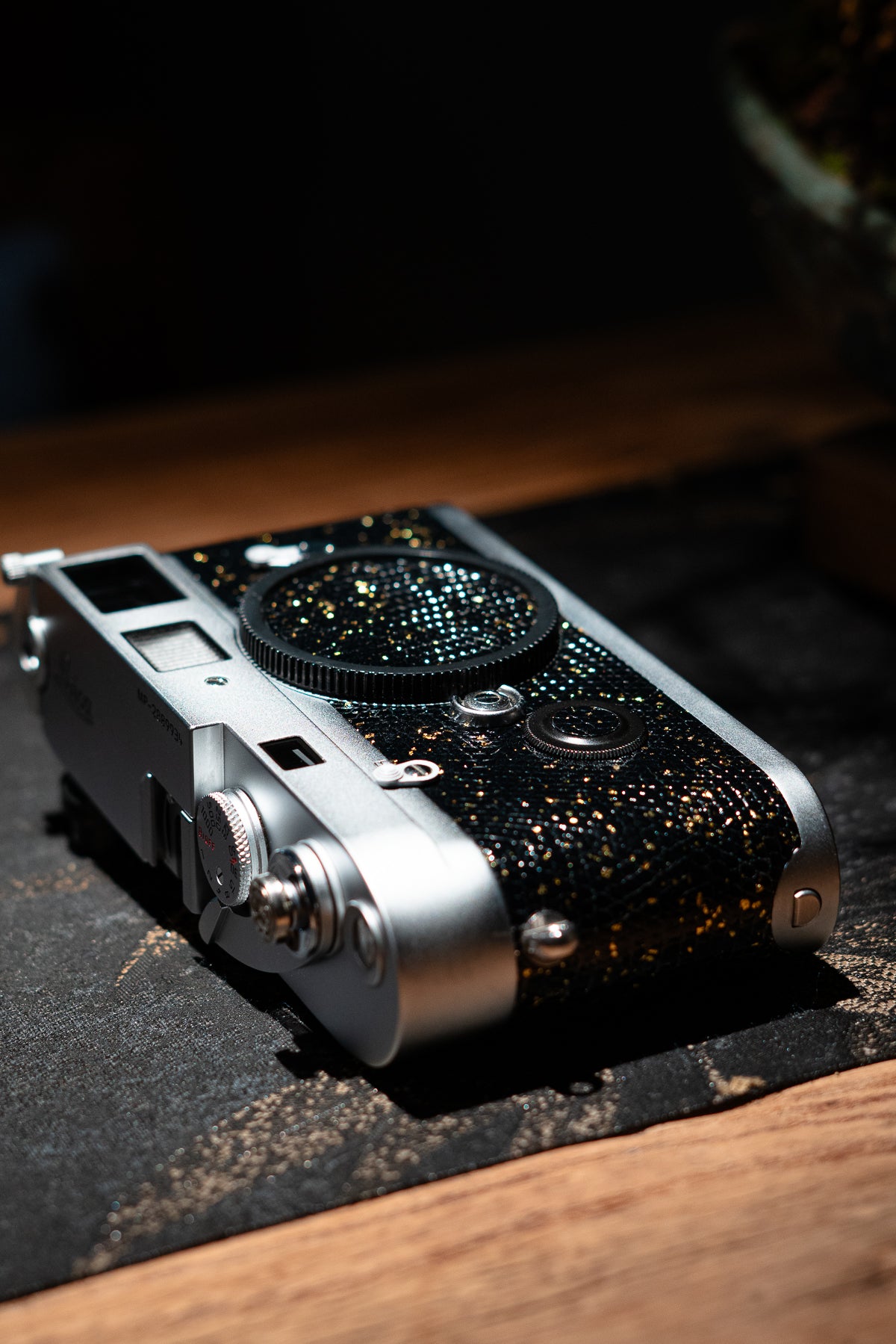 MP Leather art replacement with gold sprinkled lizard skin material/black