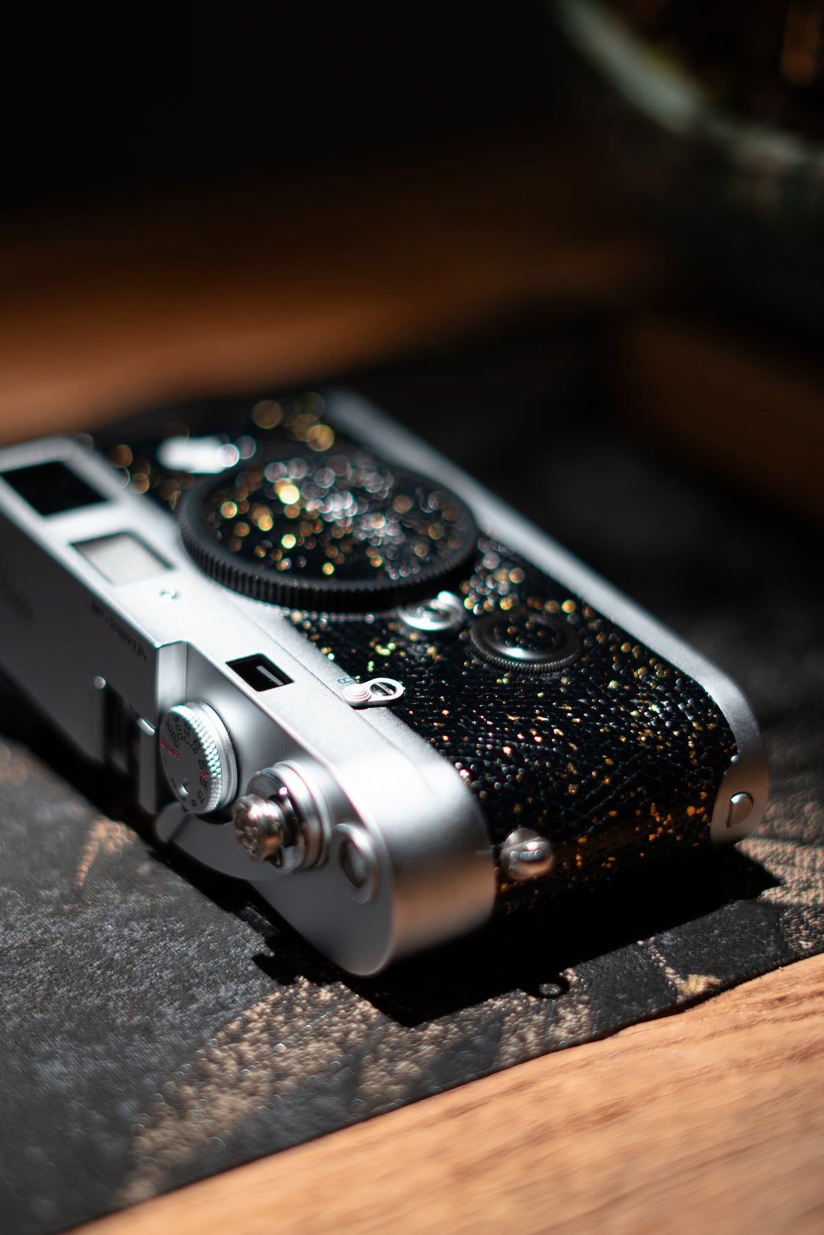 MP Leather art replacement with gold sprinkled lizard skin material/black