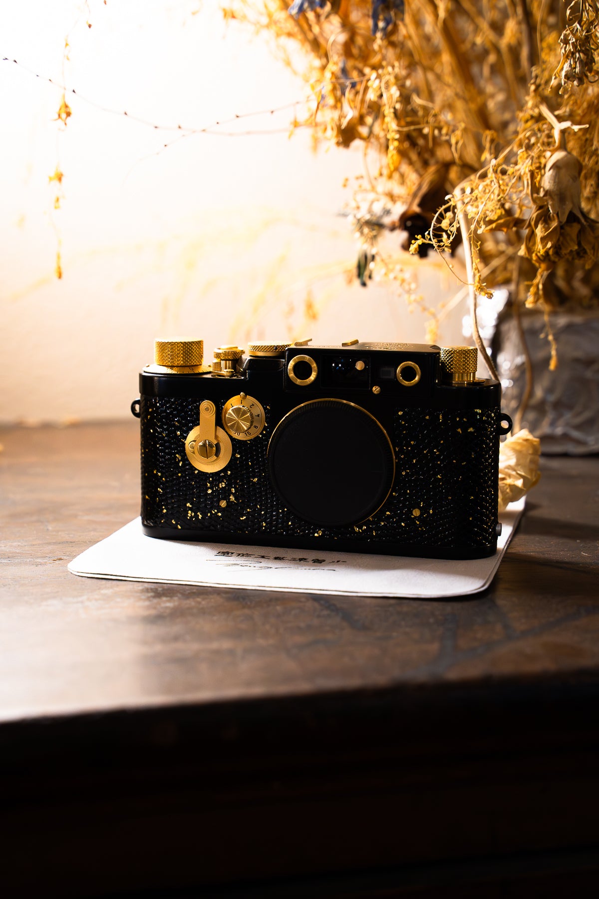 IIIG 24K Golden Customization,Leather art replacement with gold sprinkled lizard skin material/black