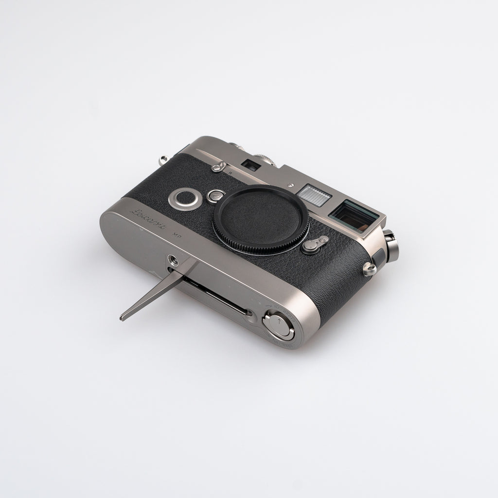 Premium Titanium Re-creation Kit（M7 Vit）